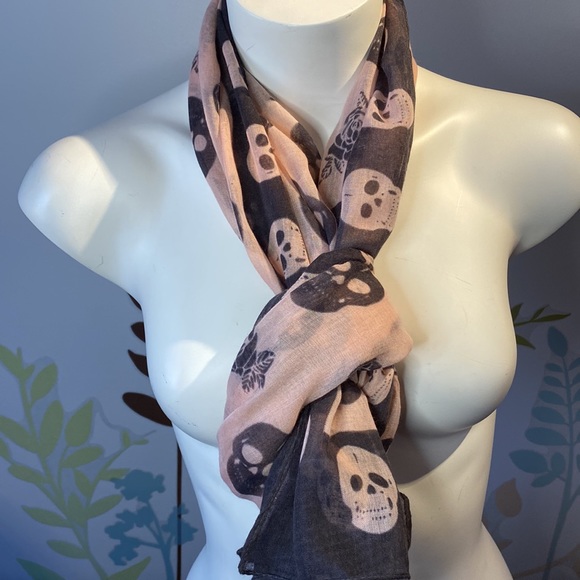 4/$20 Black and pink scarf with skulls and roses - Picture 3 of 5